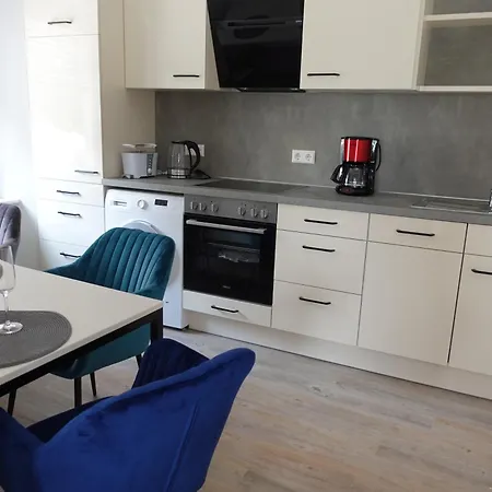 City-apartments Direkt Am - Seeblick! Apartment Uberlingen